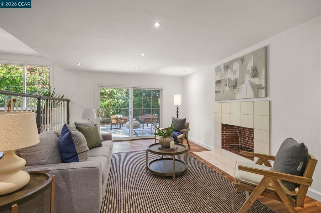 Image 15 of property listing at 1357 Sussex Way, Concord, CA 94521