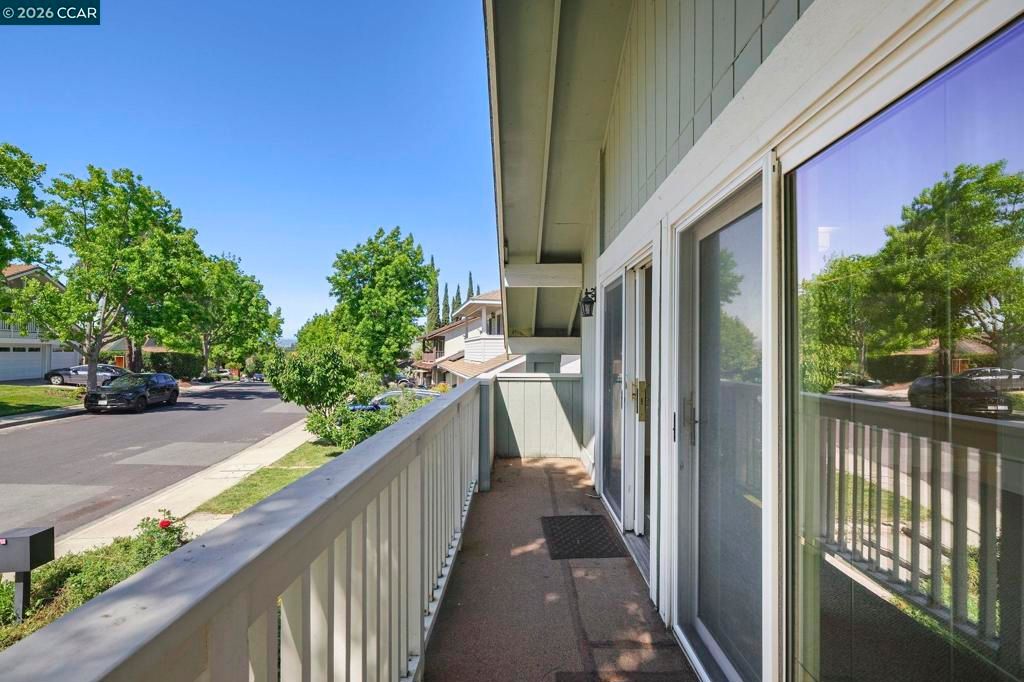 Image 25 of property listing at 1357 Sussex Way, Concord, CA 94521