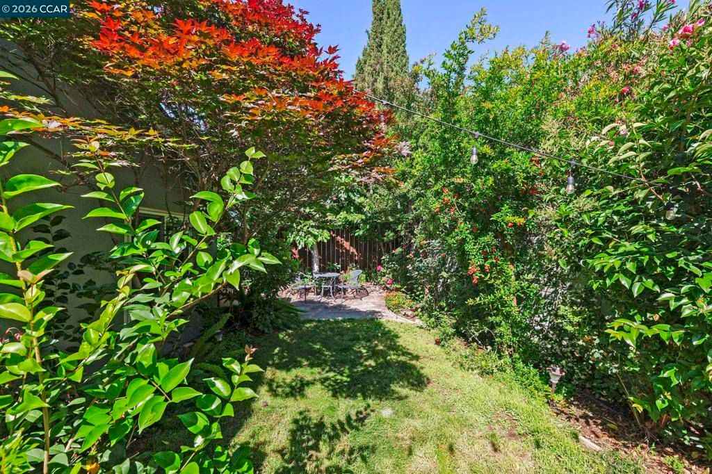 Image 31 of property listing at 1357 Sussex Way, Concord, CA 94521