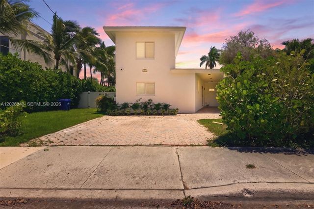 1510 S Treasure Dr SINGLE, North Bay Village, FL 33141