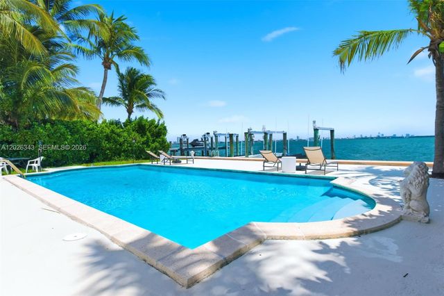 1510 S Treasure Dr SINGLE, North Bay Village, FL 33141