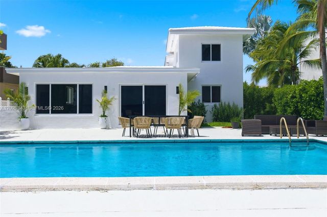 1510 S Treasure Dr SINGLE, North Bay Village, FL 33141