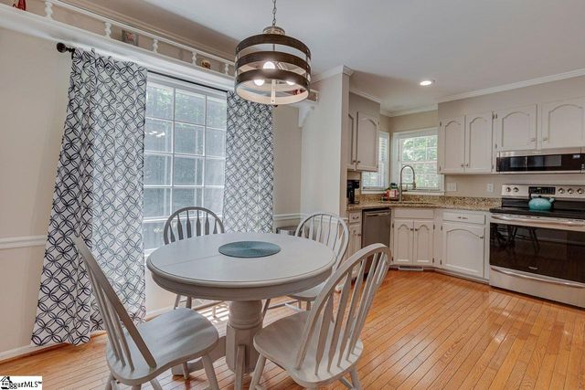 302 Sagramore Lane, Simpsonville, SC 29681