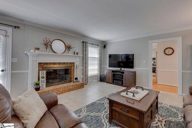 302 Sagramore Lane, Simpsonville, SC 29681
