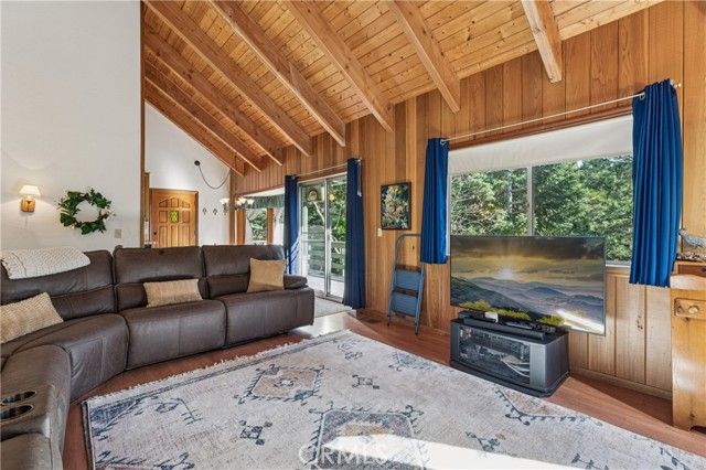 175 Massive, Lake Arrowhead, CA 92317