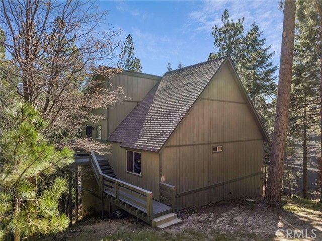 175 Massive, Lake Arrowhead, CA 92317