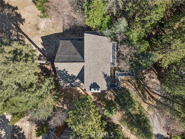 175 Massive, Lake Arrowhead, CA 92317