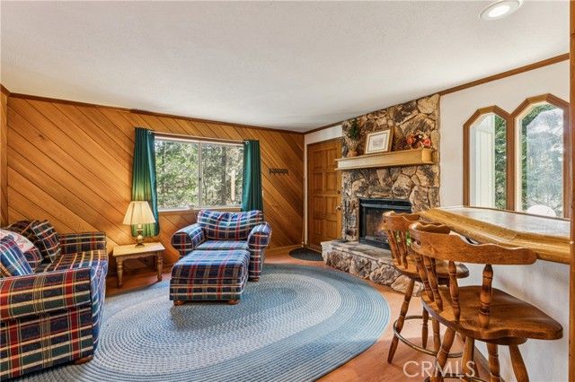 175 Massive, Lake Arrowhead, CA 92317