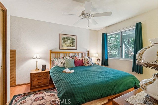 175 Massive, Lake Arrowhead, CA 92317