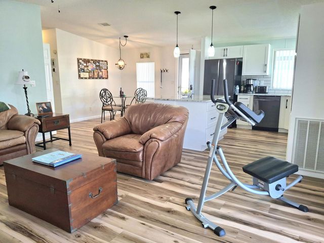 3809 Morning Dove Court, Port St Lucie, FL 34952