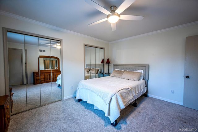 36832 Carriage Drive, Sterling Heights, MI 48310