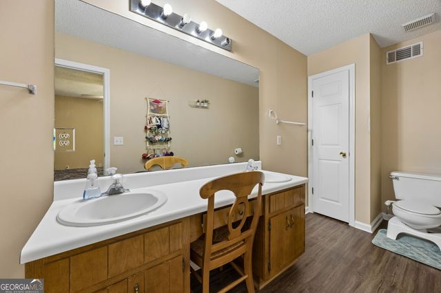 146 Lake Wellington Drive, Kingsland, GA 31548