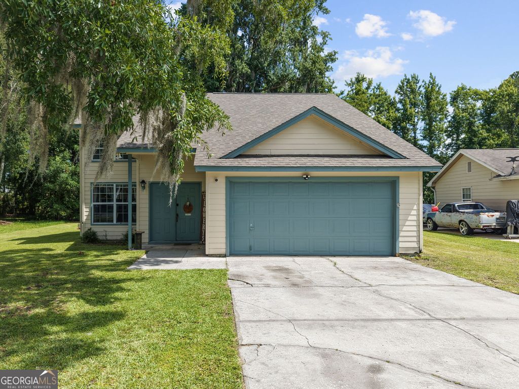 146 Lake Wellington Drive, Kingsland, GA 31548