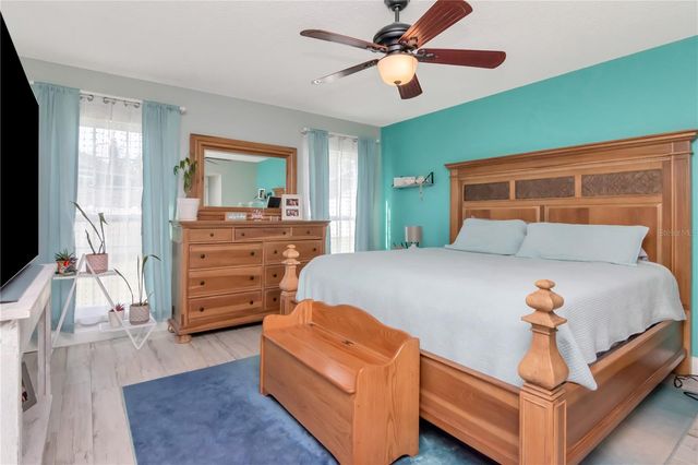 2604 GOLDCREST PLACE, Valrico, FL 33596