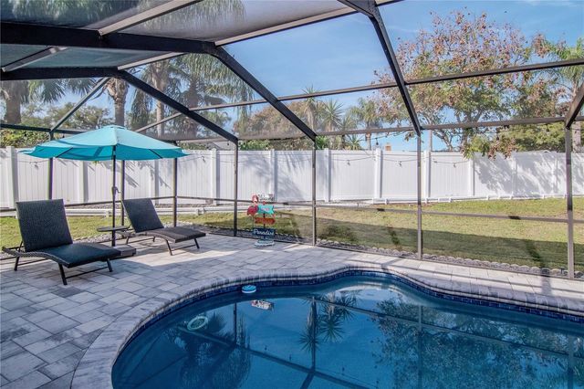 2604 GOLDCREST PLACE, Valrico, FL 33596