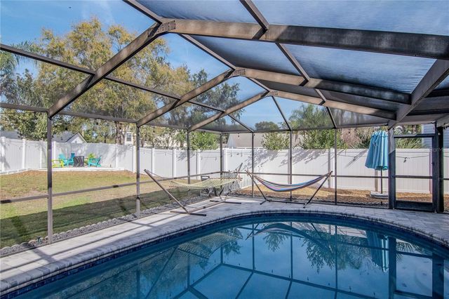 2604 GOLDCREST PLACE, Valrico, FL 33596