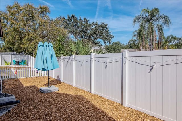 2604 GOLDCREST PLACE, Valrico, FL 33596