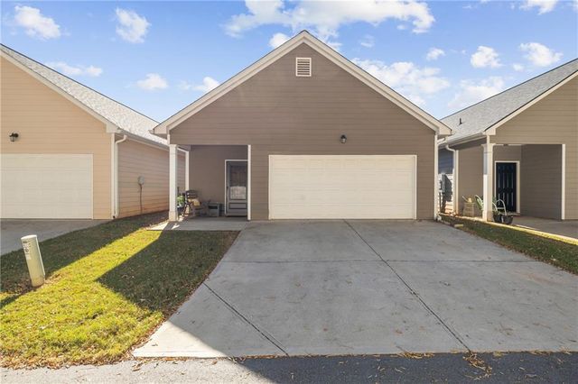 40 Calloway Lane, Cartersville, GA 30120