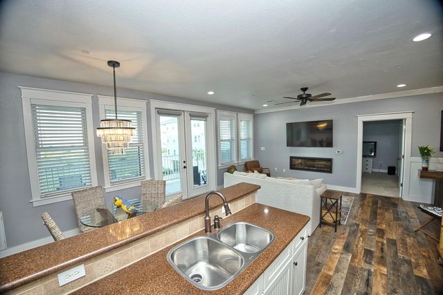 4141 Pointe West Drive 202, Galveston, TX 77554