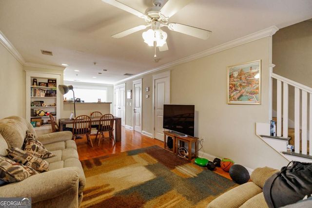 1035 Barnett Shoals Road 526, Athens, GA 30605