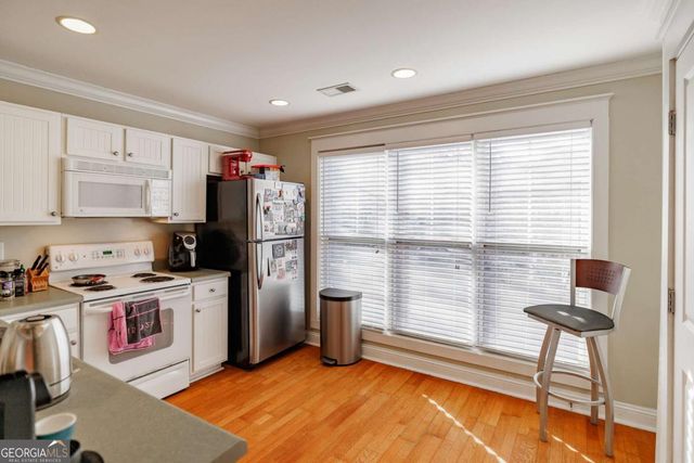 1035 Barnett Shoals Road 526, Athens, GA 30605