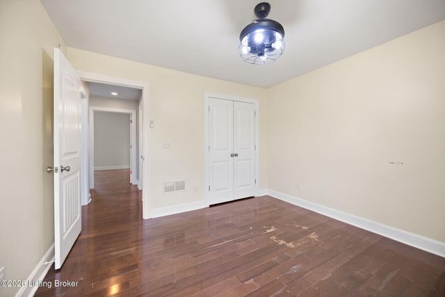 59 Normans Camp Rd, Harrodsburg, KY 40330
