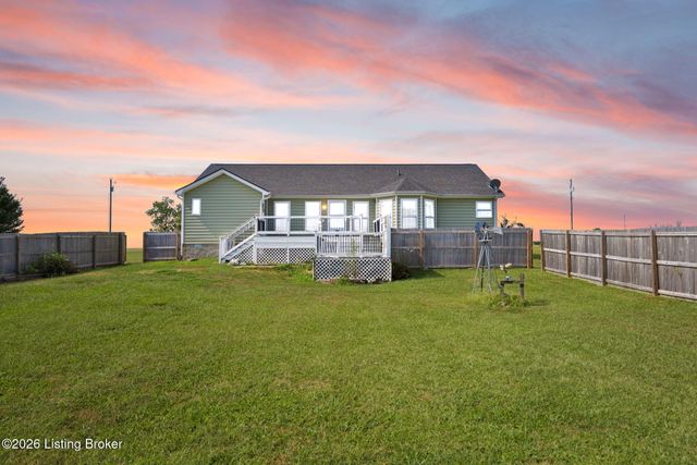 59 Normans Camp Rd, Harrodsburg, KY 40330
