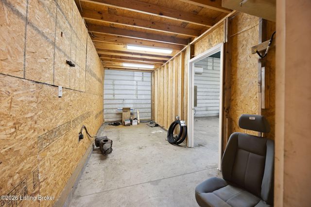 59 Normans Camp Rd, Harrodsburg, KY 40330