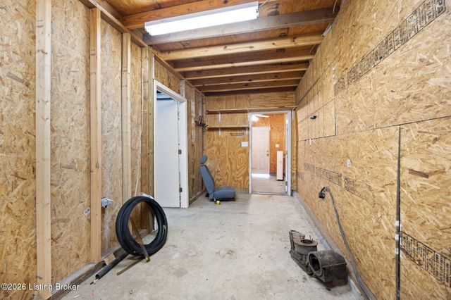 59 Normans Camp Rd, Harrodsburg, KY 40330