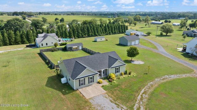 59 Normans Camp Rd, Harrodsburg, KY 40330
