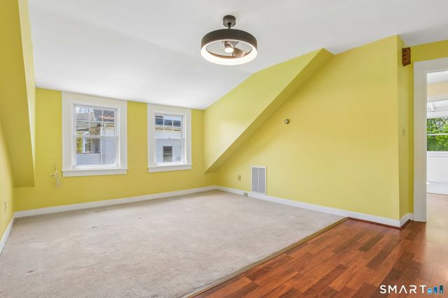 1572 Whitney Avenue, Hamden, CT 06517