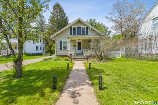 1572 Whitney Avenue, Hamden, CT 06517