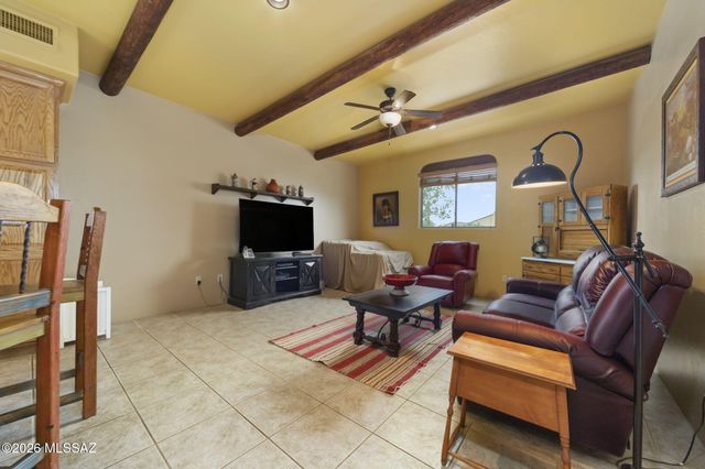 8070 W Crowned Eagle Court, Tucson, AZ 85757