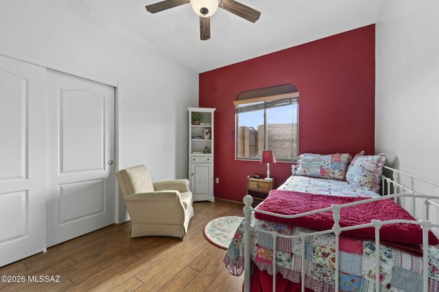 8070 W Crowned Eagle Court, Tucson, AZ 85757