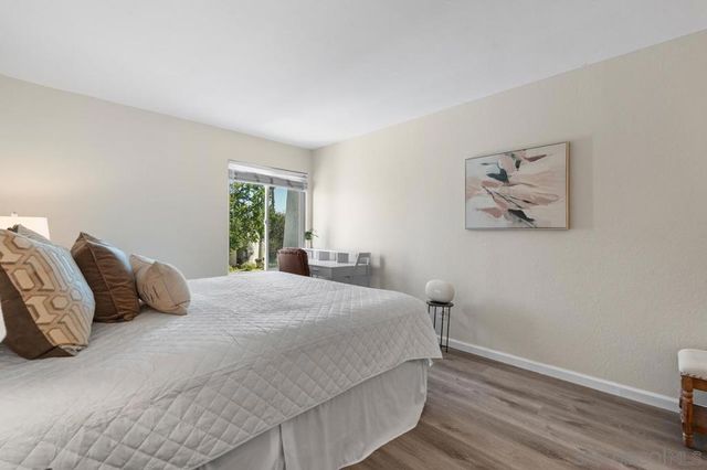 7508 Parkway Dr. 105, La Mesa, CA 91942