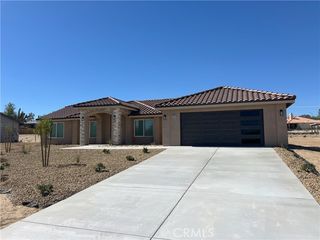 16438 Llanada Avenue, Victorville, CA 92394
