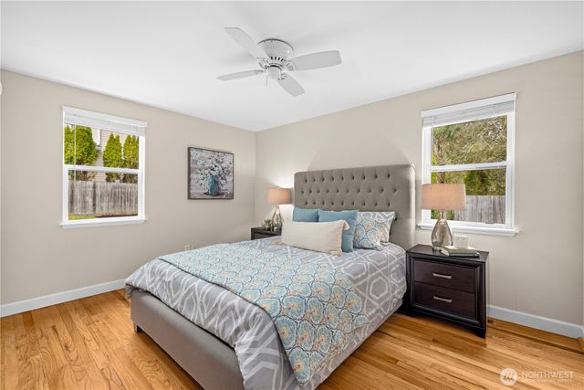 16424 NE 40th Street, Redmond, WA 98052