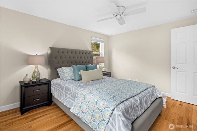 16424 NE 40th Street, Redmond, WA 98052