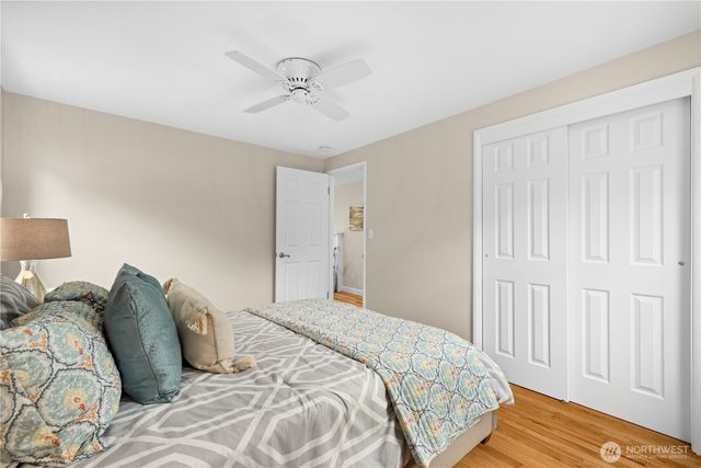 16424 NE 40th Street, Redmond, WA 98052