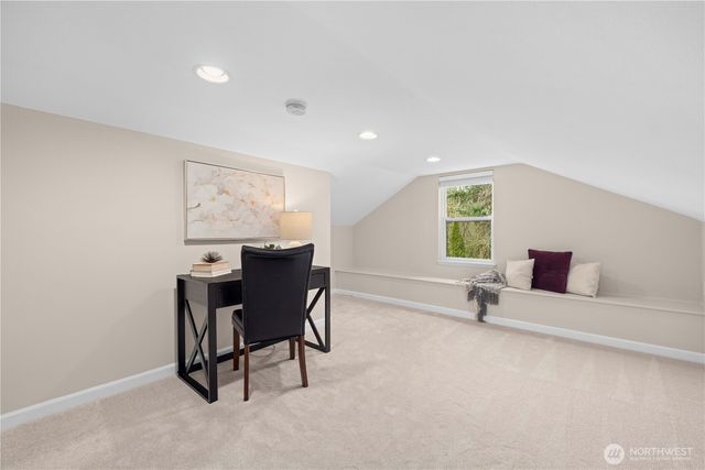 16424 NE 40th Street, Redmond, WA 98052