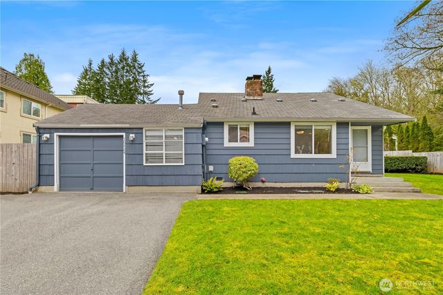 16424 NE 40th Street, Redmond, WA 98052