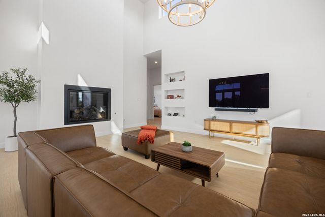 925 Clearwater Canyon, Bandera, TX 78003