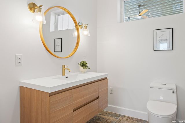 925 Clearwater Canyon, Bandera, TX 78003