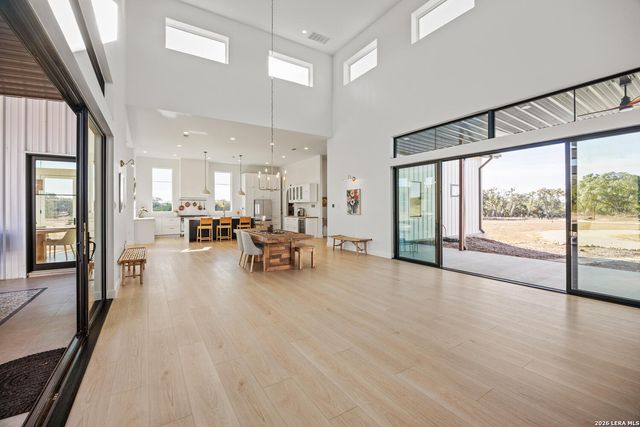 925 Clearwater Canyon, Bandera, TX 78003