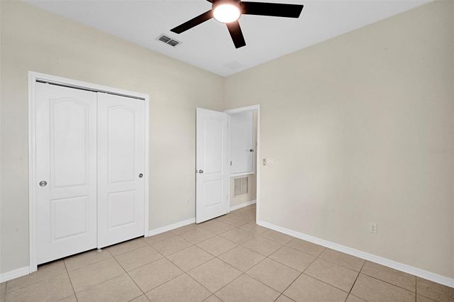 1102 WHITE WATER BAY DRIVE, Groveland, FL 34736