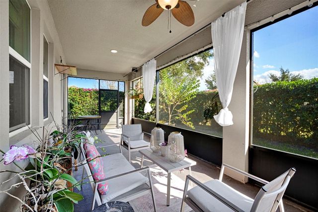 1102 WHITE WATER BAY DRIVE, Groveland, FL 34736