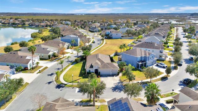 1102 WHITE WATER BAY DRIVE, Groveland, FL 34736