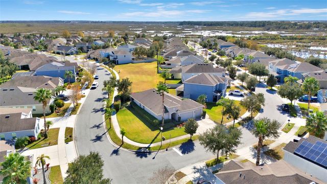 1102 WHITE WATER BAY DRIVE, Groveland, FL 34736