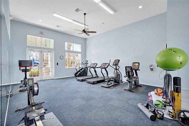 1102 WHITE WATER BAY DRIVE, Groveland, FL 34736