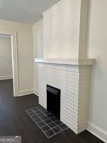 1565 Walker Avenue B, College Park, GA 30337